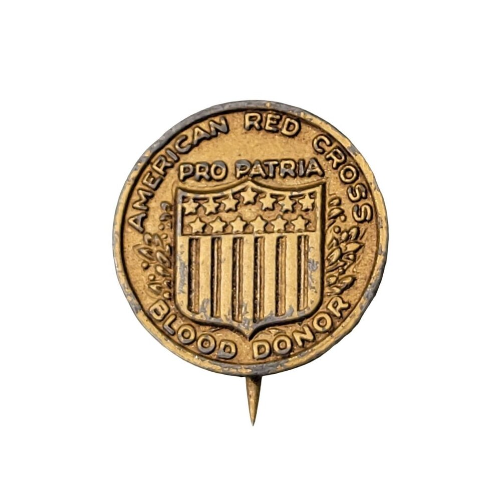 WWI American Red Cross Pro Patria Blood Donor Brass Pinback